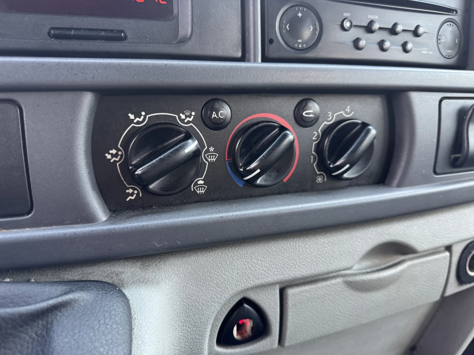 Renault Master  - изображение 7