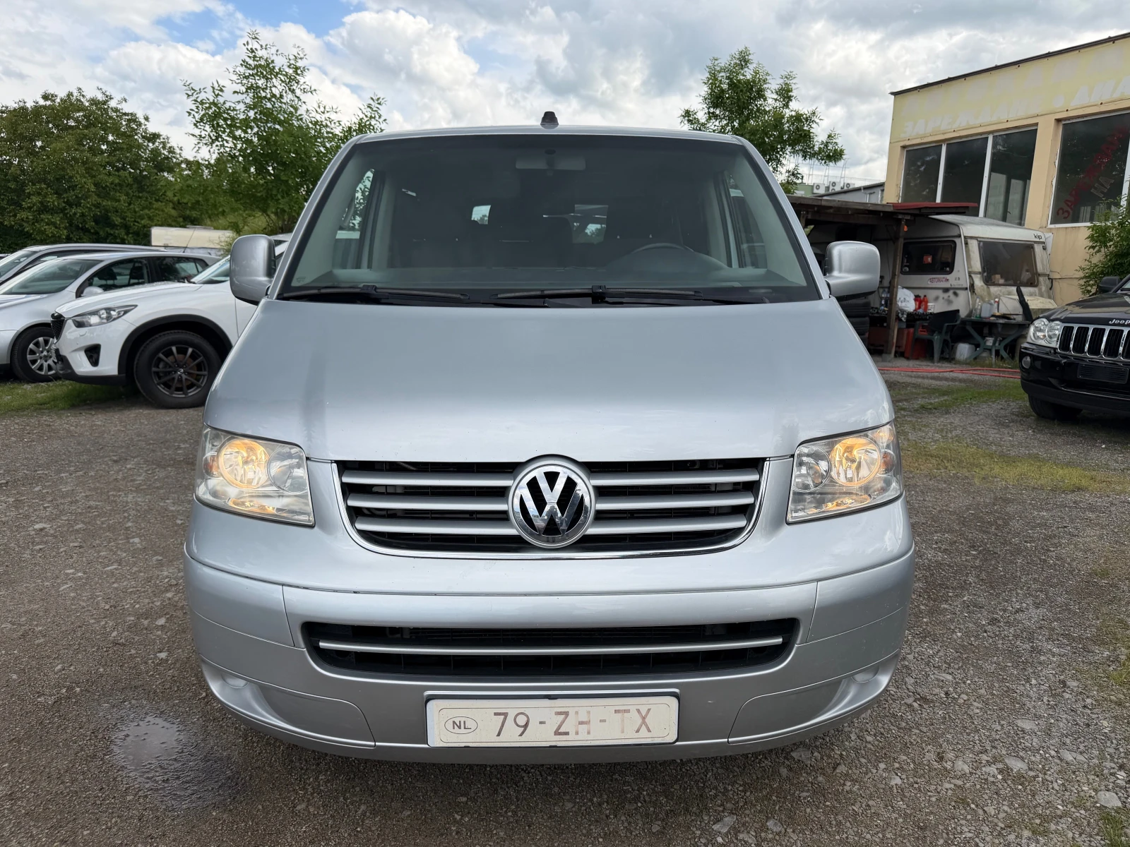VW T5 2.5TDi, 9местен, дълга база, снимка 3 - Бусове и автобуси - 54579260