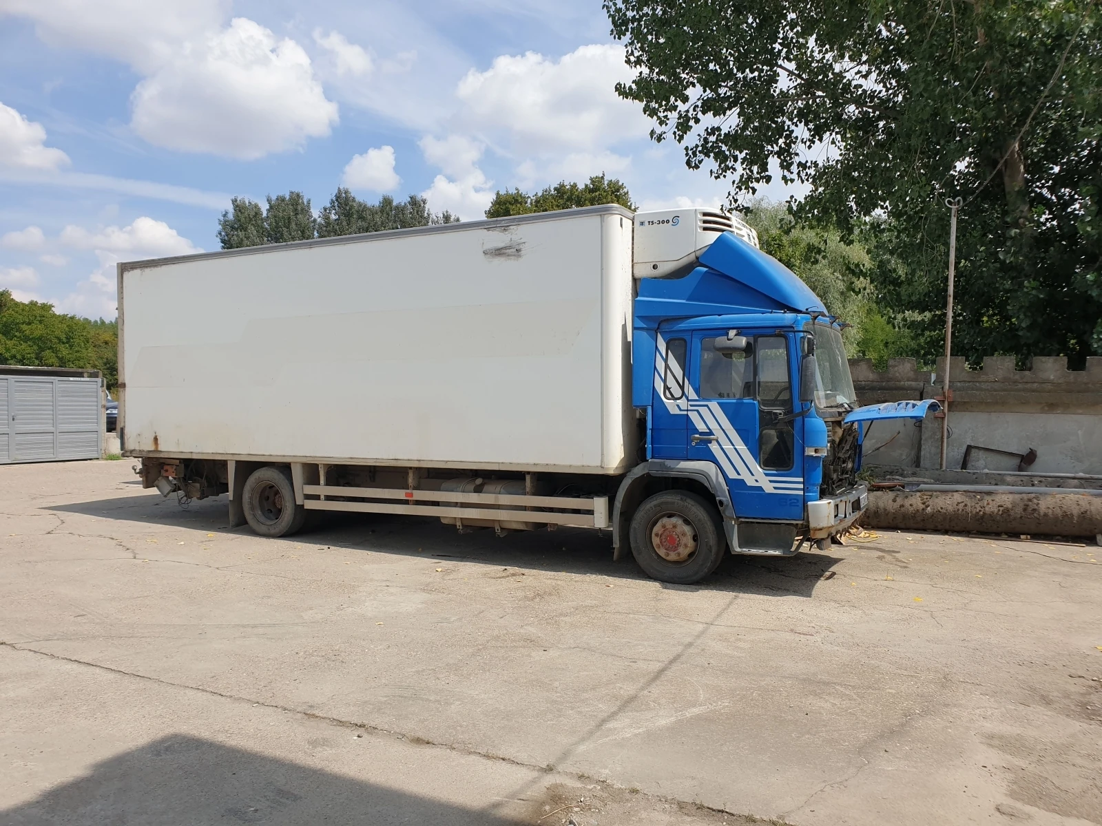 Volvo F12 Fh 12 380 420   F 12 400 | Mobile.bg   9