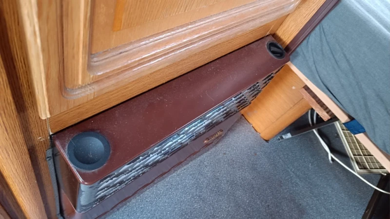 Каравана Hobby Classic, снимка 10 - Каравани и кемпери - 53425055