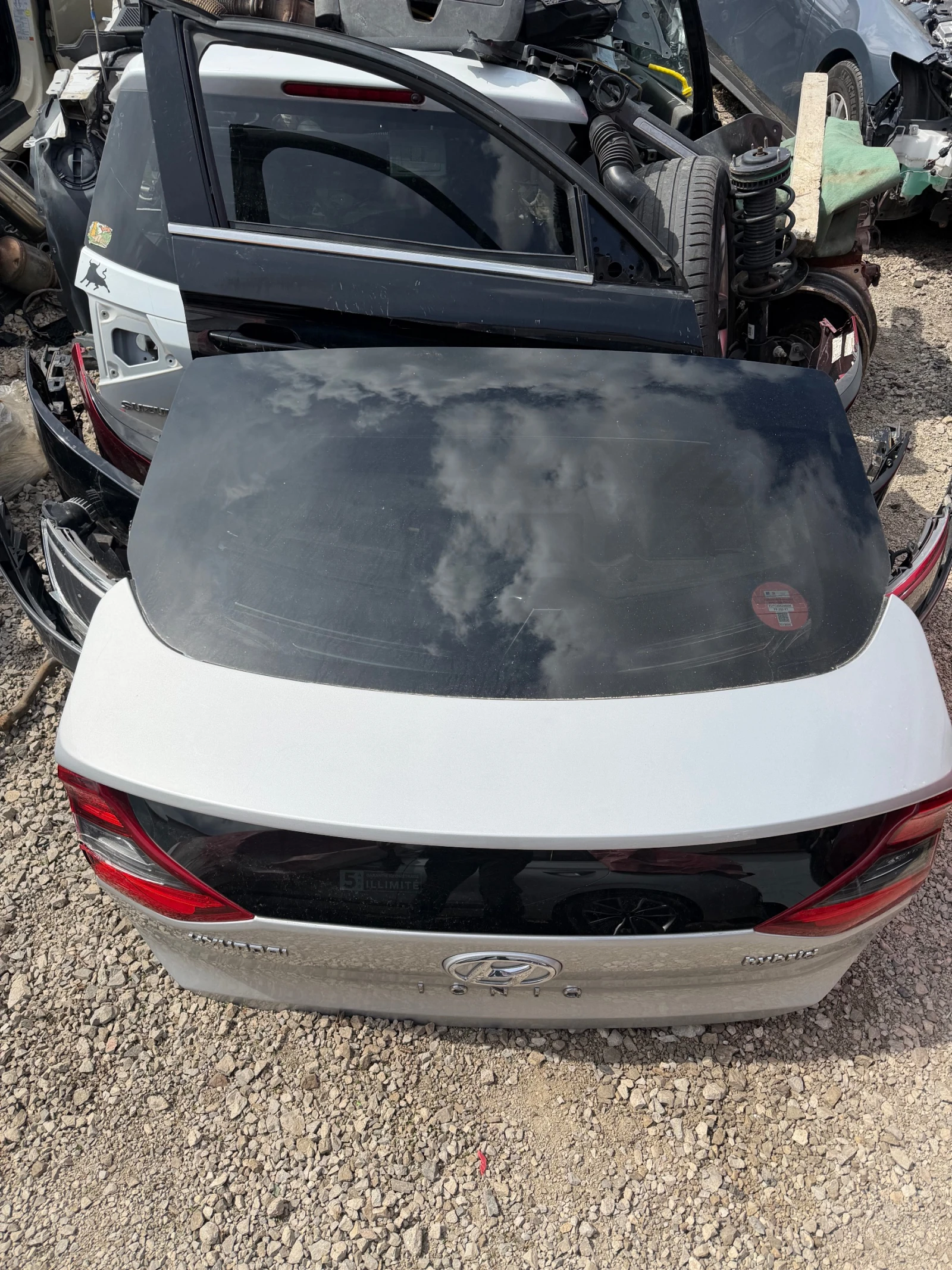 Hyundai Ioniq IV 4 2016-2022г заден капак със стъкло, снимка 2 - Части - 53990629