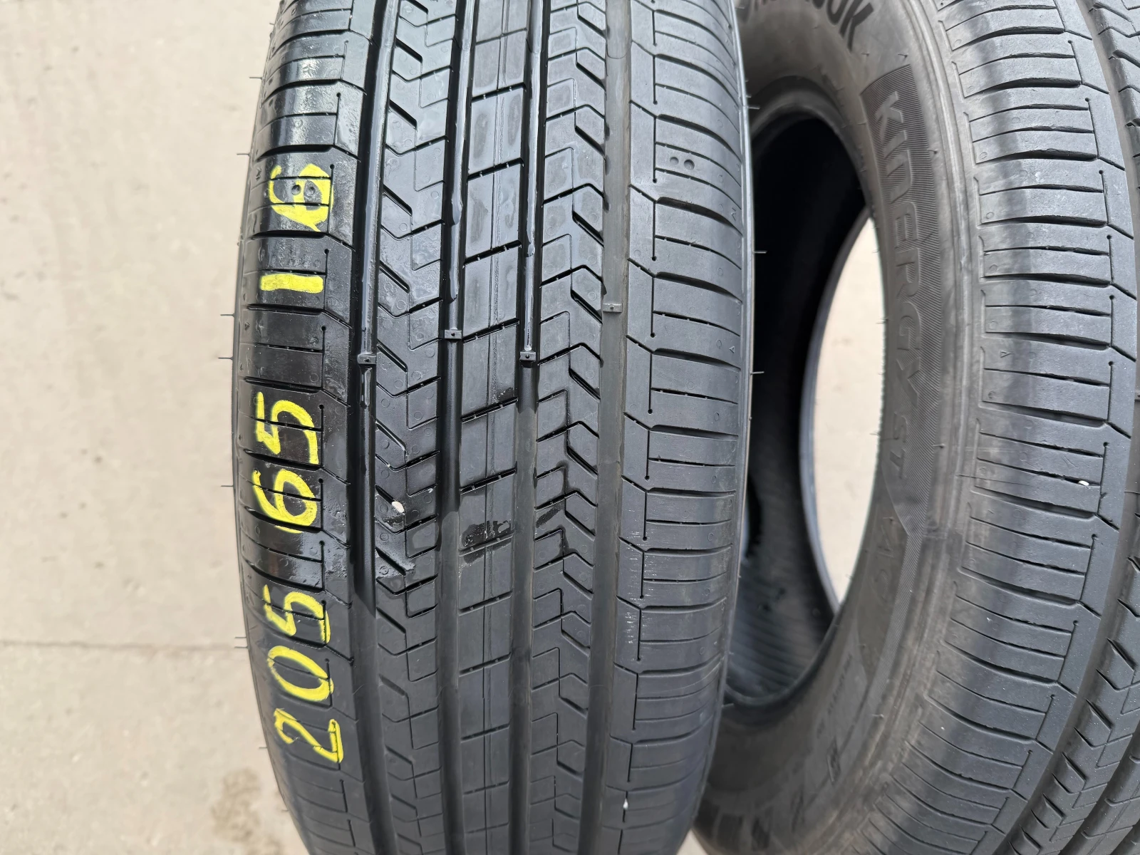Гуми Всесезонни 205/65R16, снимка 2 - Гуми и джанти - 53932908