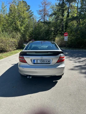 Mercedes-Benz C 220, снимка 4
