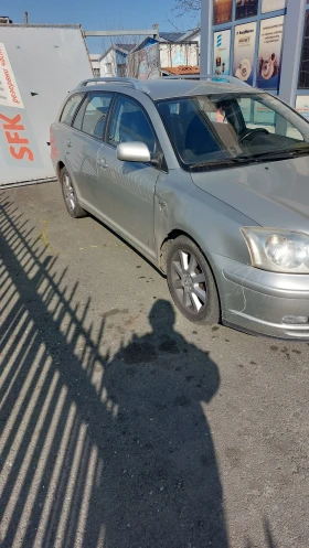 Toyota Avensis, снимка 2