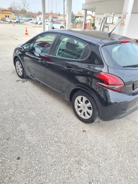 Peugeot 208 1.2куб.80к.с.Евро 6 - Бензин , снимка 4