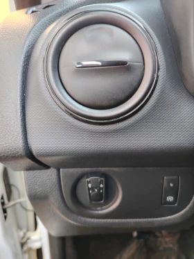 Dacia Sandero 1000 | Mobile.bg � ����� ������ 12