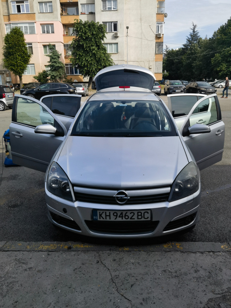 Opel Astra, снимка 4 - Автомобили и джипове - 46433149