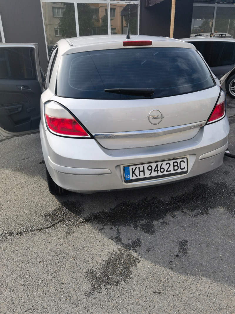 Opel Astra, снимка 3 - Автомобили и джипове - 46433149