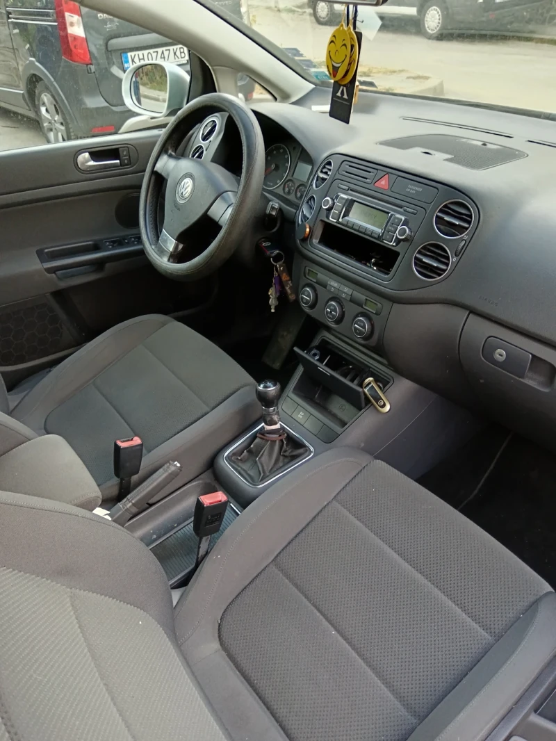 VW Golf Plus 1.6 газ, снимка 5 - Автомобили и джипове - 46958815