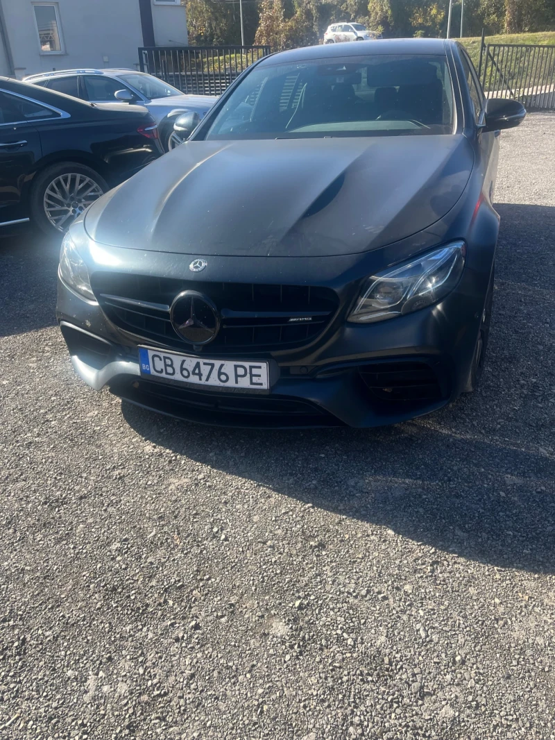 Mercedes-Benz E 63 AMG, снимка 1 - Автомобили и джипове - 48042342