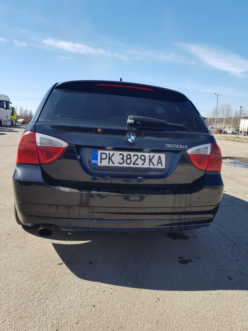 BMW 320, снимка 6 - Автомобили и джипове - 49126234