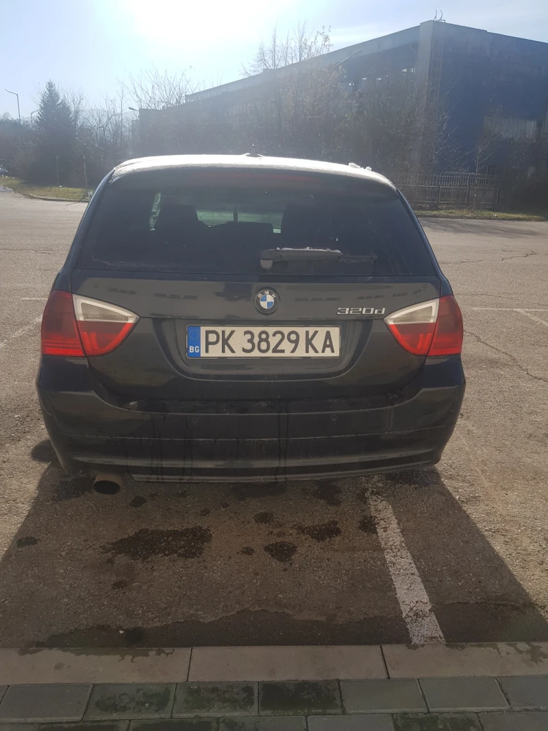 BMW 320, снимка 6 - Автомобили и джипове - 48092130