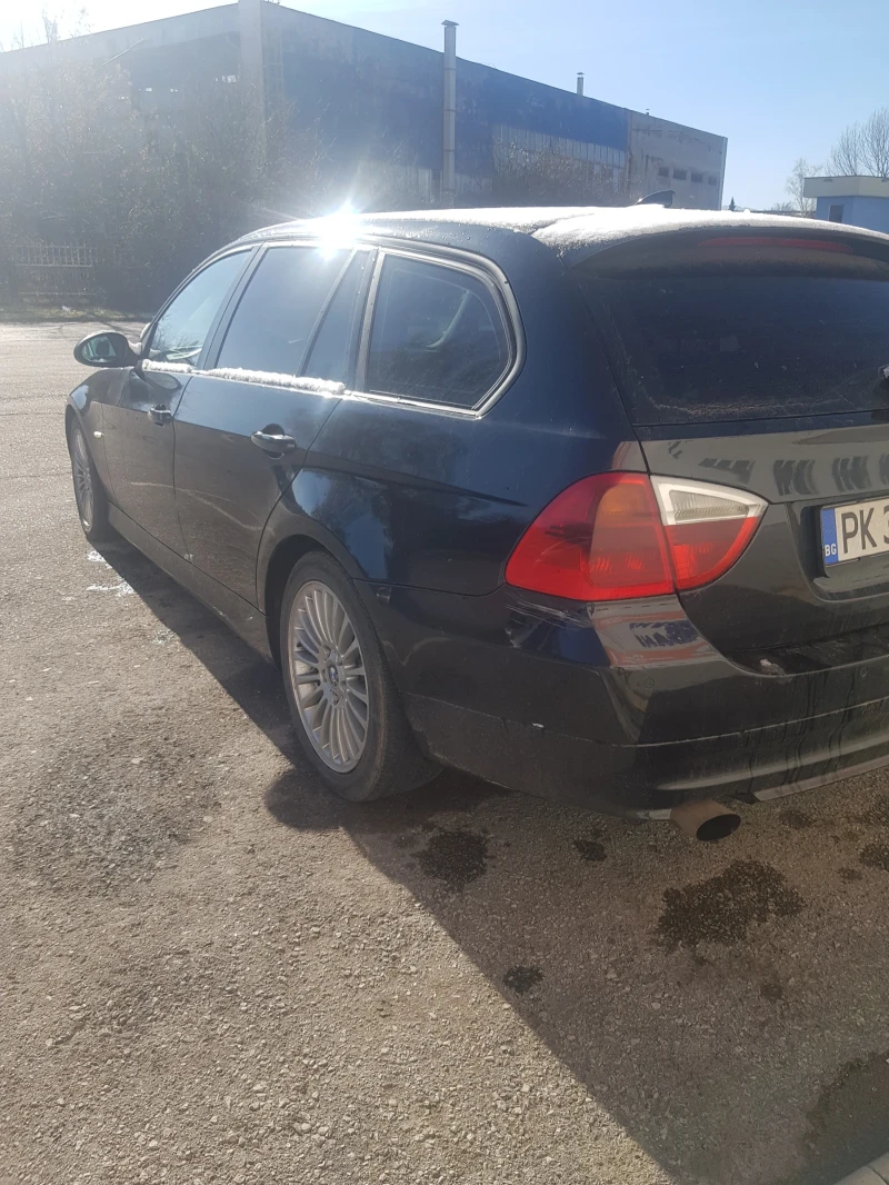 BMW 320, снимка 5 - Автомобили и джипове - 48092130