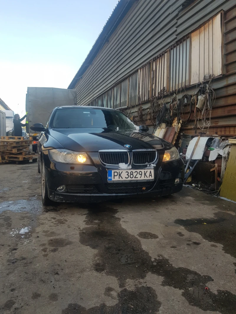 BMW 320, снимка 1 - Автомобили и джипове - 48092130