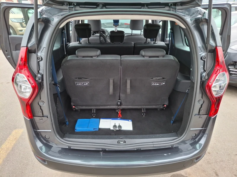 Dacia Lodgy 1.5 dCi* 110 к.с* 7 места* NAVI, снимка 16 - Автомобили и джипове - 49131615