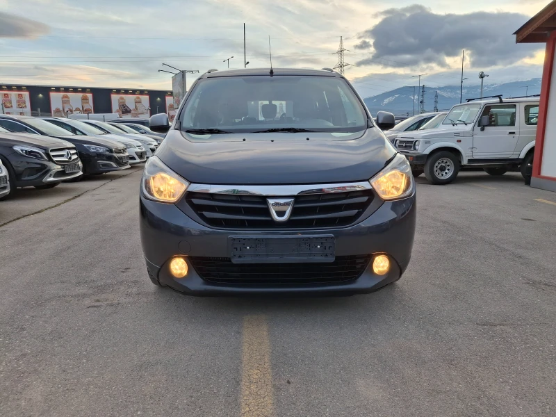 Dacia Lodgy 1.5 dCi* 110 к.с* 7 места* NAVI, снимка 2 - Автомобили и джипове - 49131615