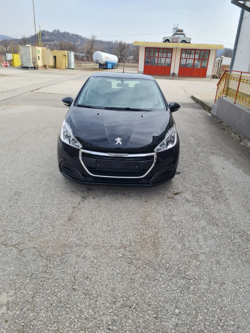 Peugeot 208 1.2куб.80к.с.Евро 6 - Бензин , снимка 1 - Автомобили и джипове - 49448288