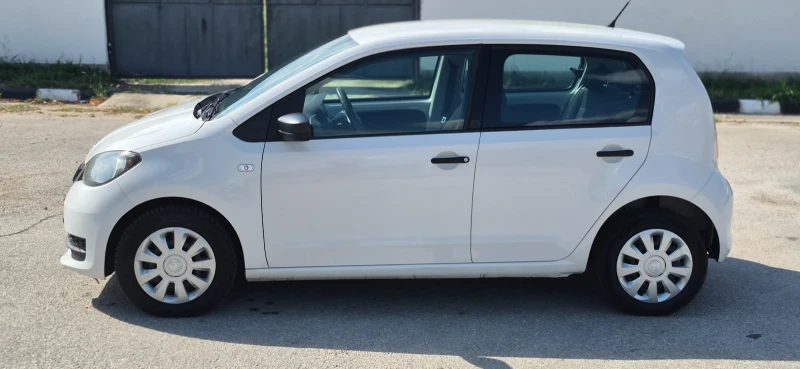 VW Up 1.0 MPI, снимка 3 - Автомобили и джипове - 51521933