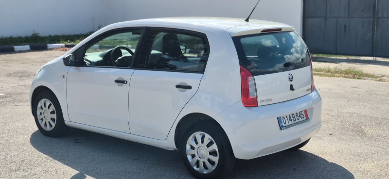 VW Up 1.0 MPI, снимка 4 - Автомобили и джипове - 51521933
