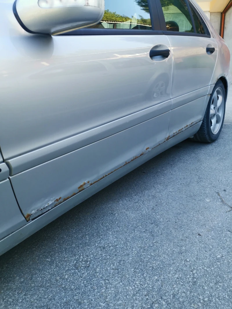 Mercedes-Benz C 270, снимка 11 - Автомобили и джипове - 52150870