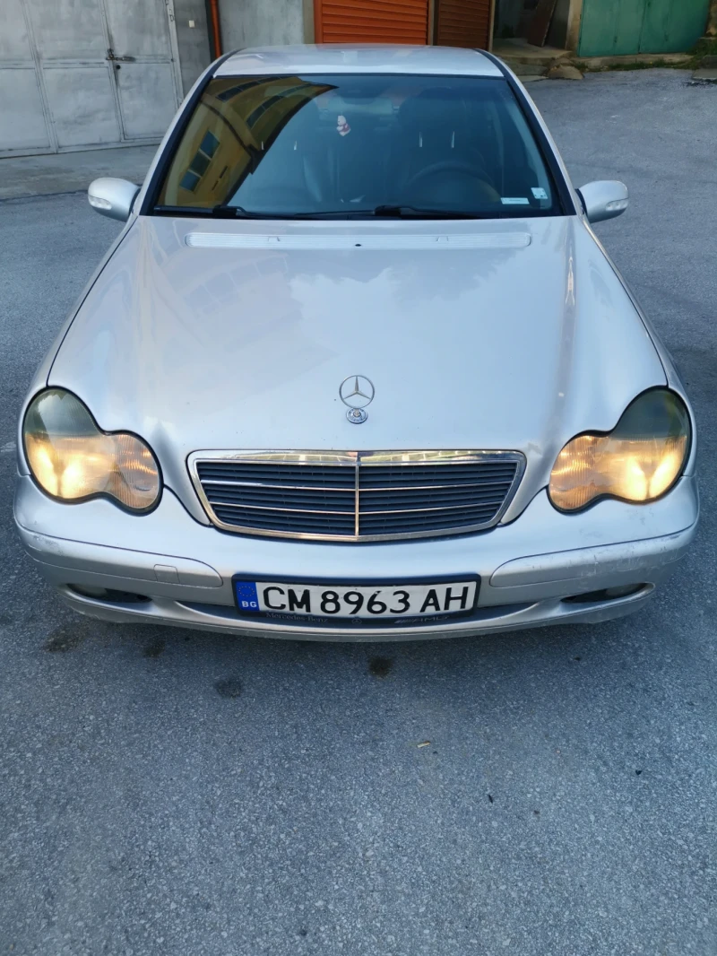 Mercedes-Benz C 270, снимка 4 - Автомобили и джипове - 52150870