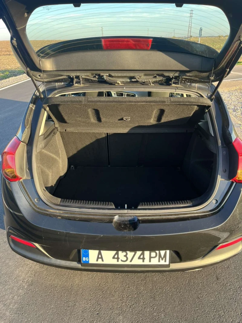 Kia Ceed 1.4, снимка 5 - Автомобили и джипове - 52264936