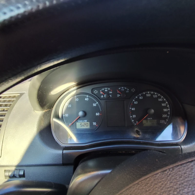 VW Polo 8P купе, снимка 8 - Автомобили и джипове - 52584533