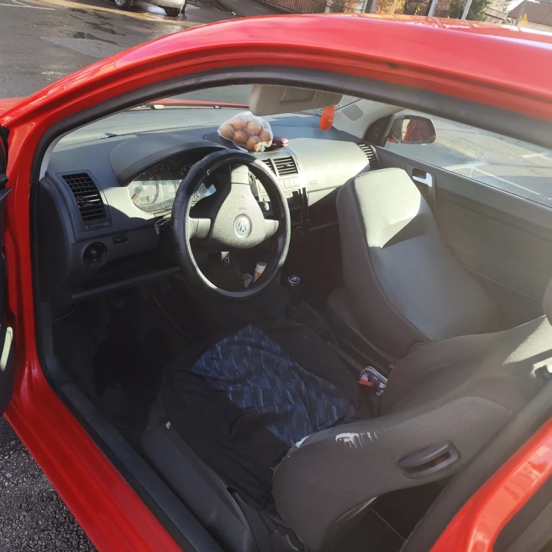 VW Polo 8P купе, снимка 6 - Автомобили и джипове - 52584533