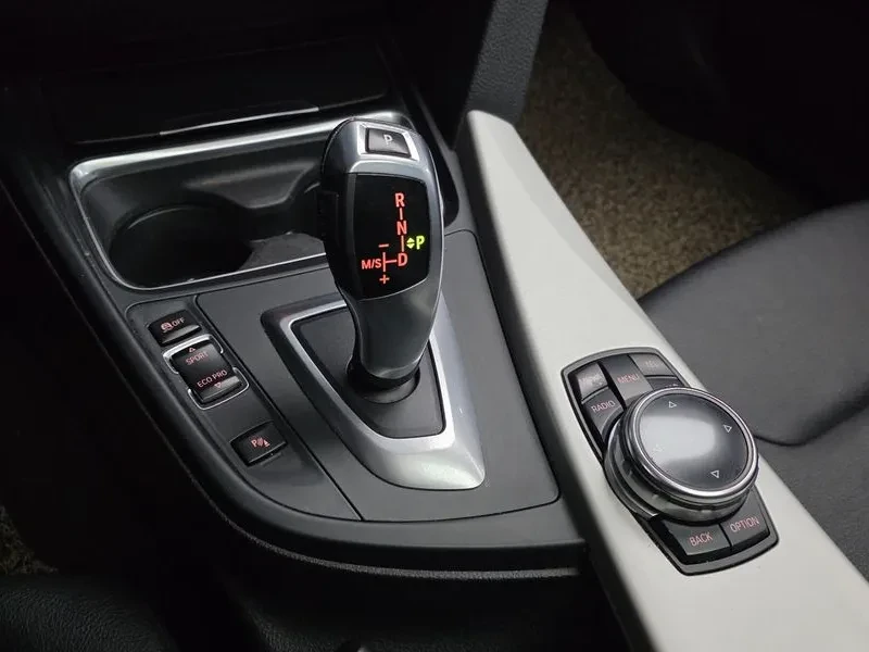 BMW 320 xDrive Touring | Mobile.bg � ����������� 9