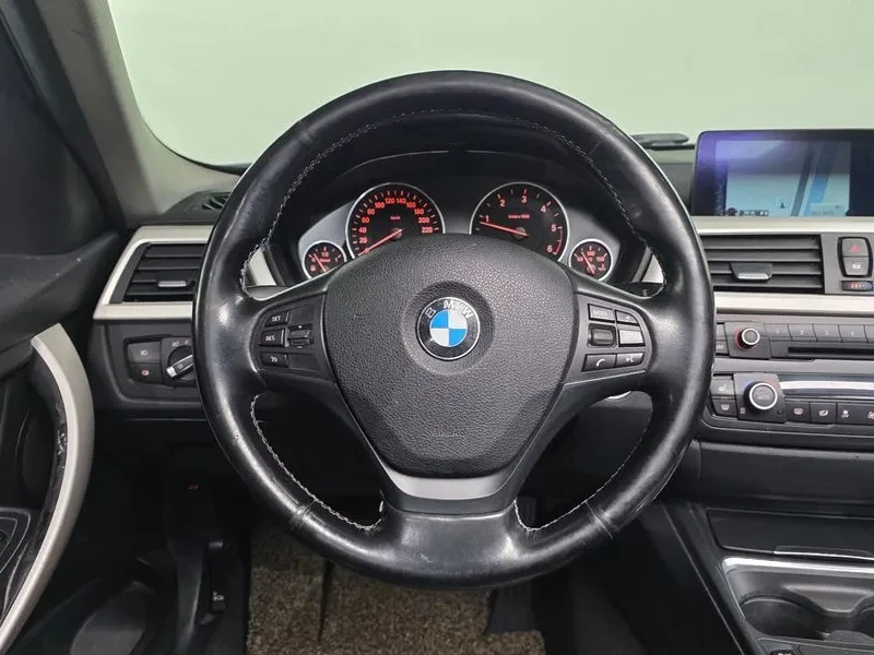 BMW 320 xDrive Touring | Mobile.bg � ����������� 13