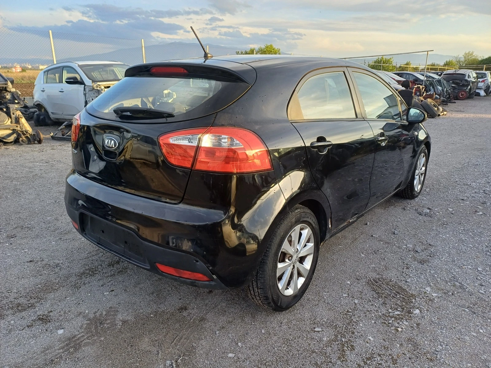 Kia Rio 1.25i-на части - изображение 3