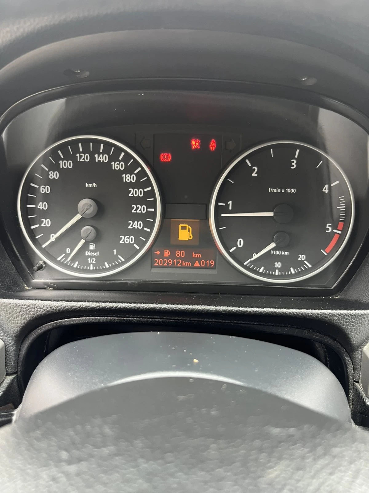 BMW 320  - изображение 8