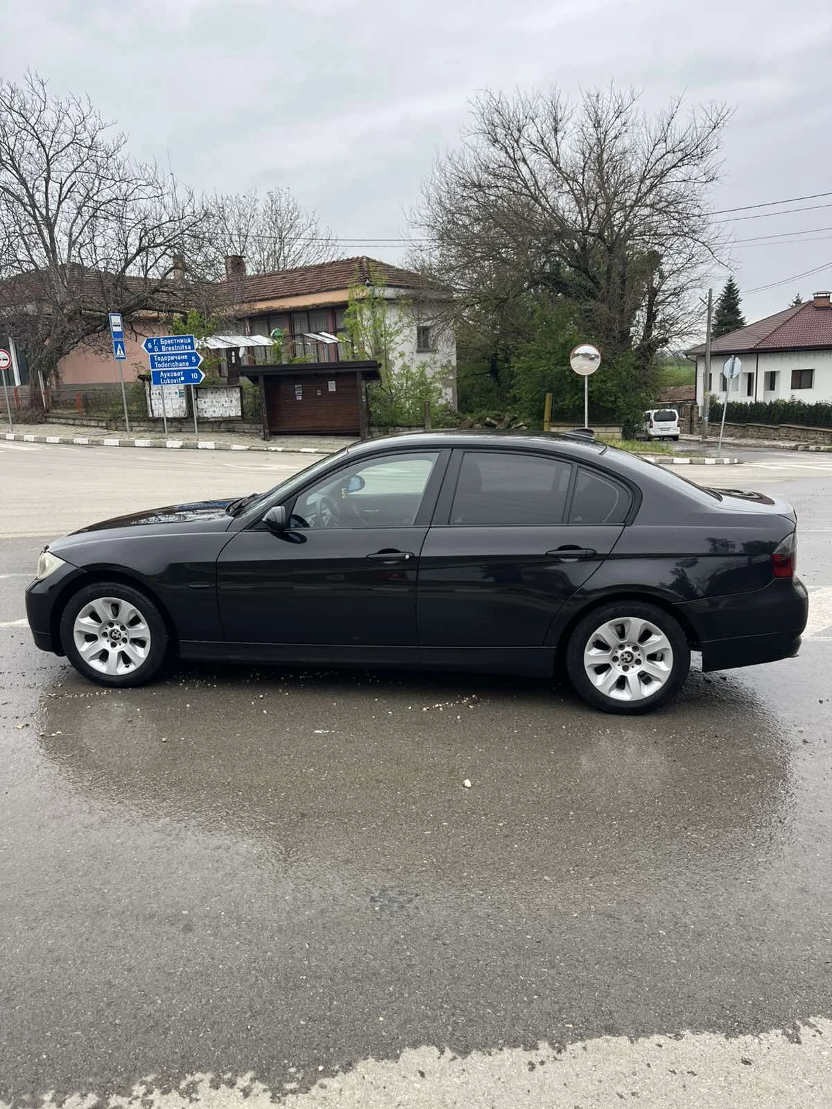 BMW 320  - изображение 5