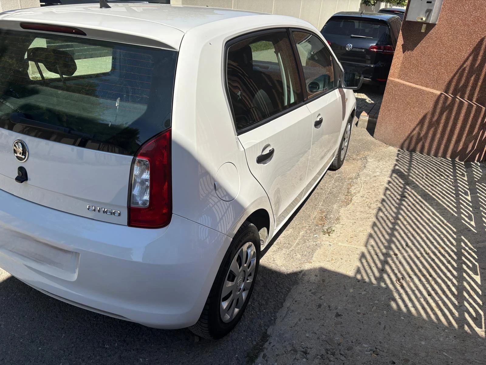 VW Up 1.0 MPI - изображение 3