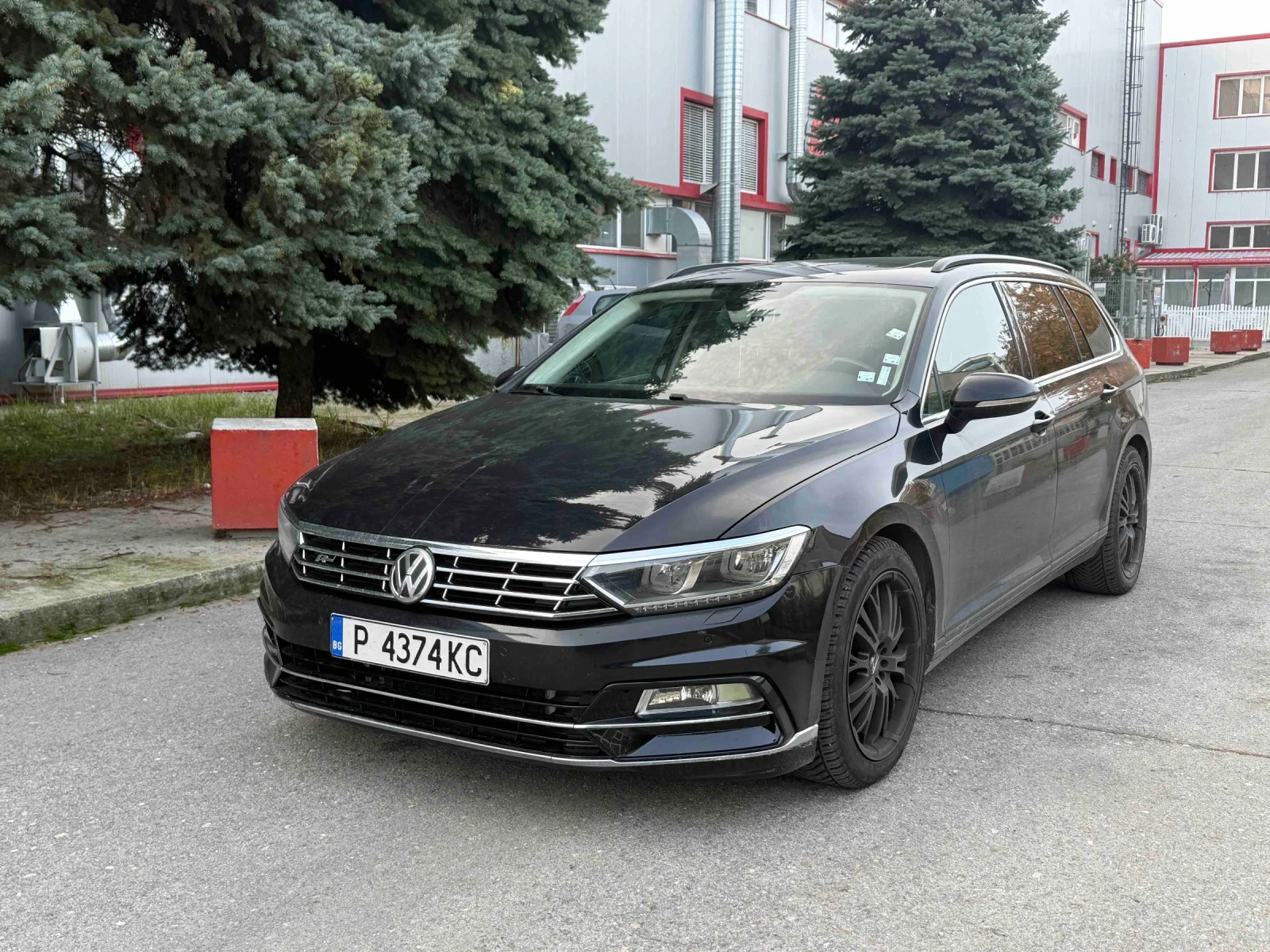 VW Passat B8 2.0TDI 150hp DISTRONIC | Mobile.bg   1