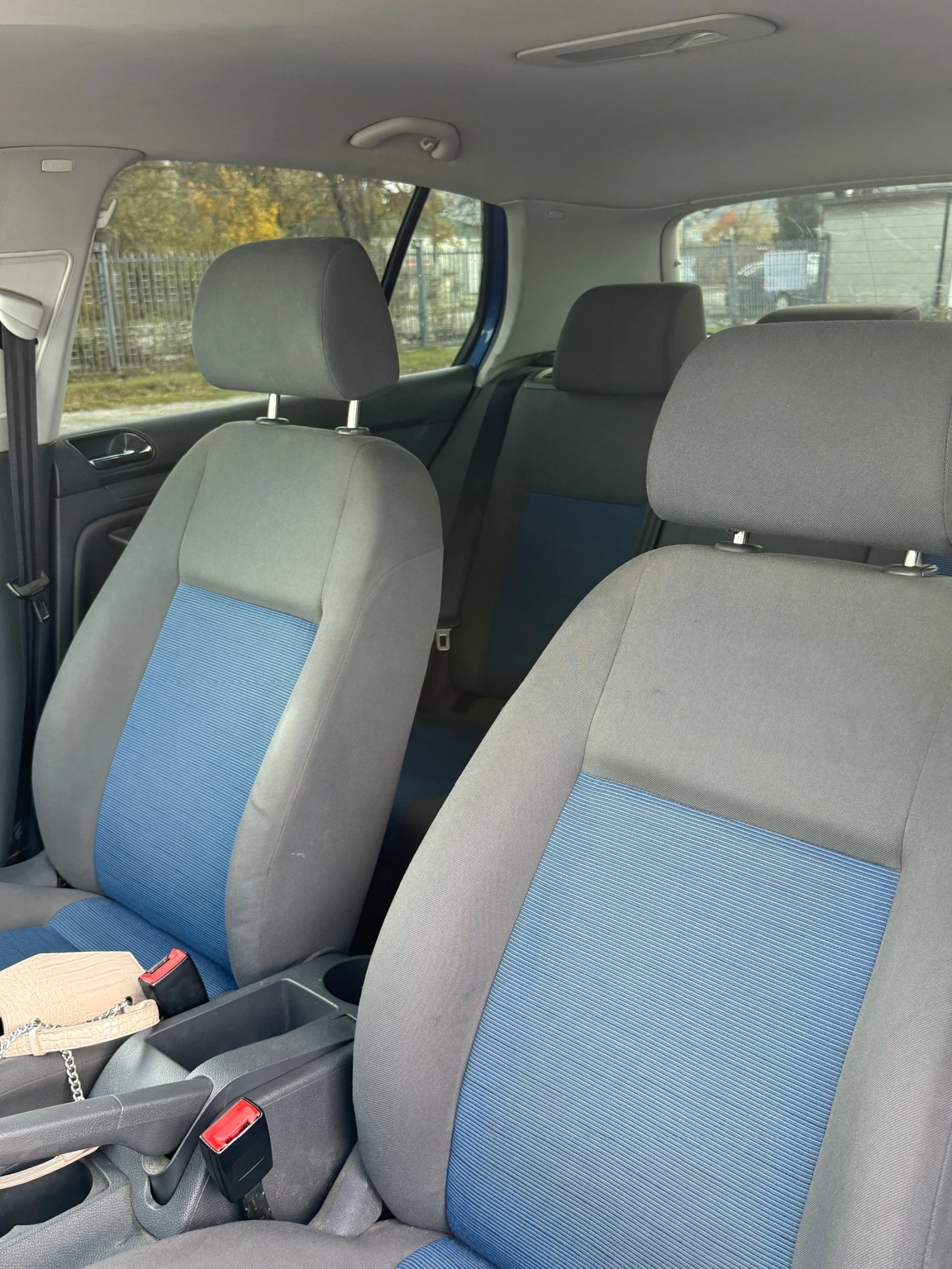 VW Golf | Mobile.bg   5