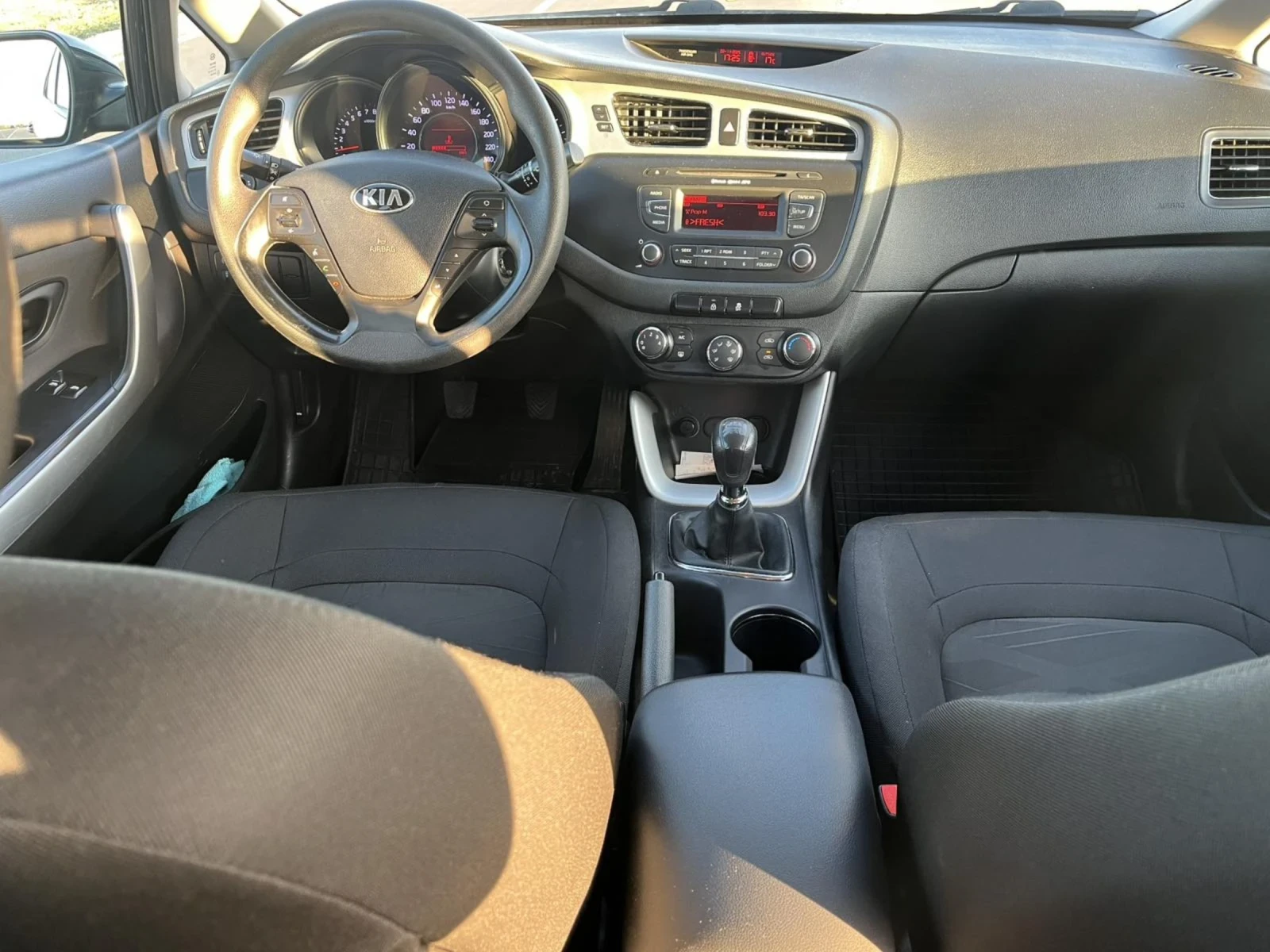 Kia Ceed 1.4 | Mobile.bg   6