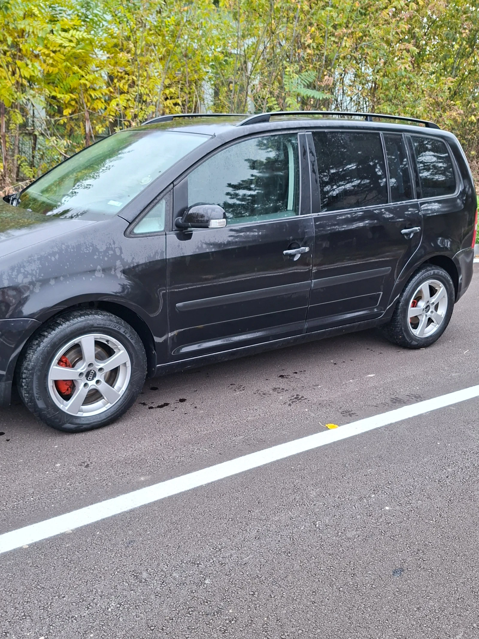 VW Touran 1.6 - изображение 3