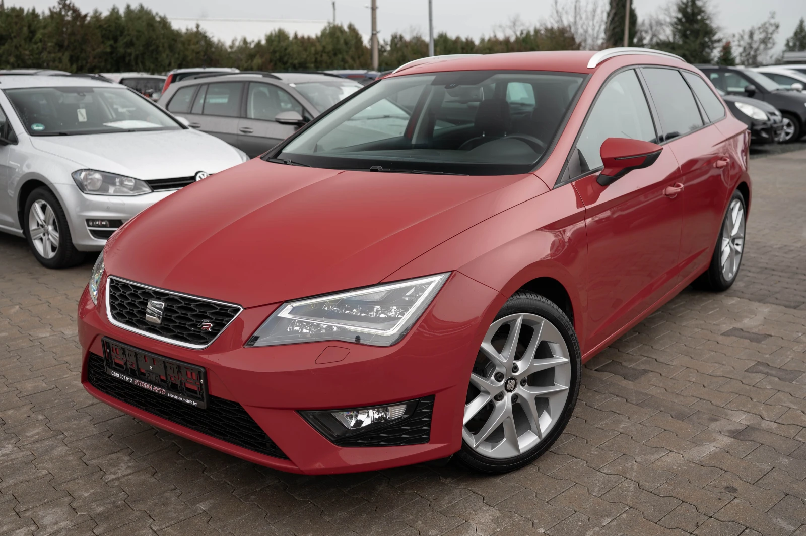 Seat Leon FR* 1.4TSI* 122кс* LED* Алкантара+ + +  - изображение 3