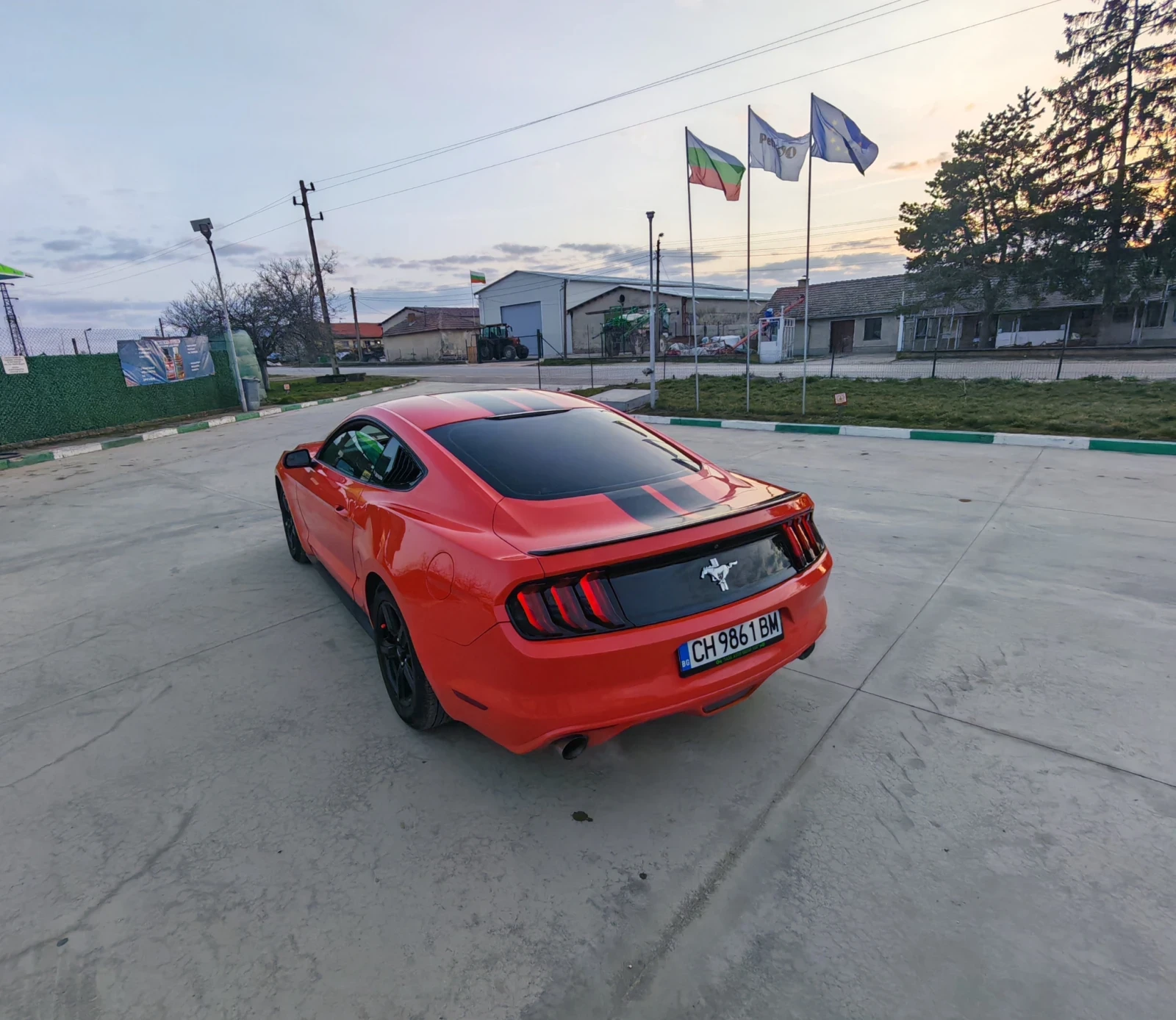 Ford Mustang 3.7 V6 avtomat , снимка 3 - Автомобили и джипове - 53660960