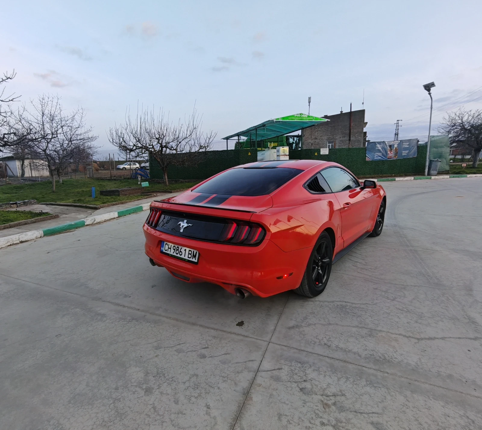 Ford Mustang 3.7 V6 avtomat , снимка 4 - Автомобили и джипове - 53660960