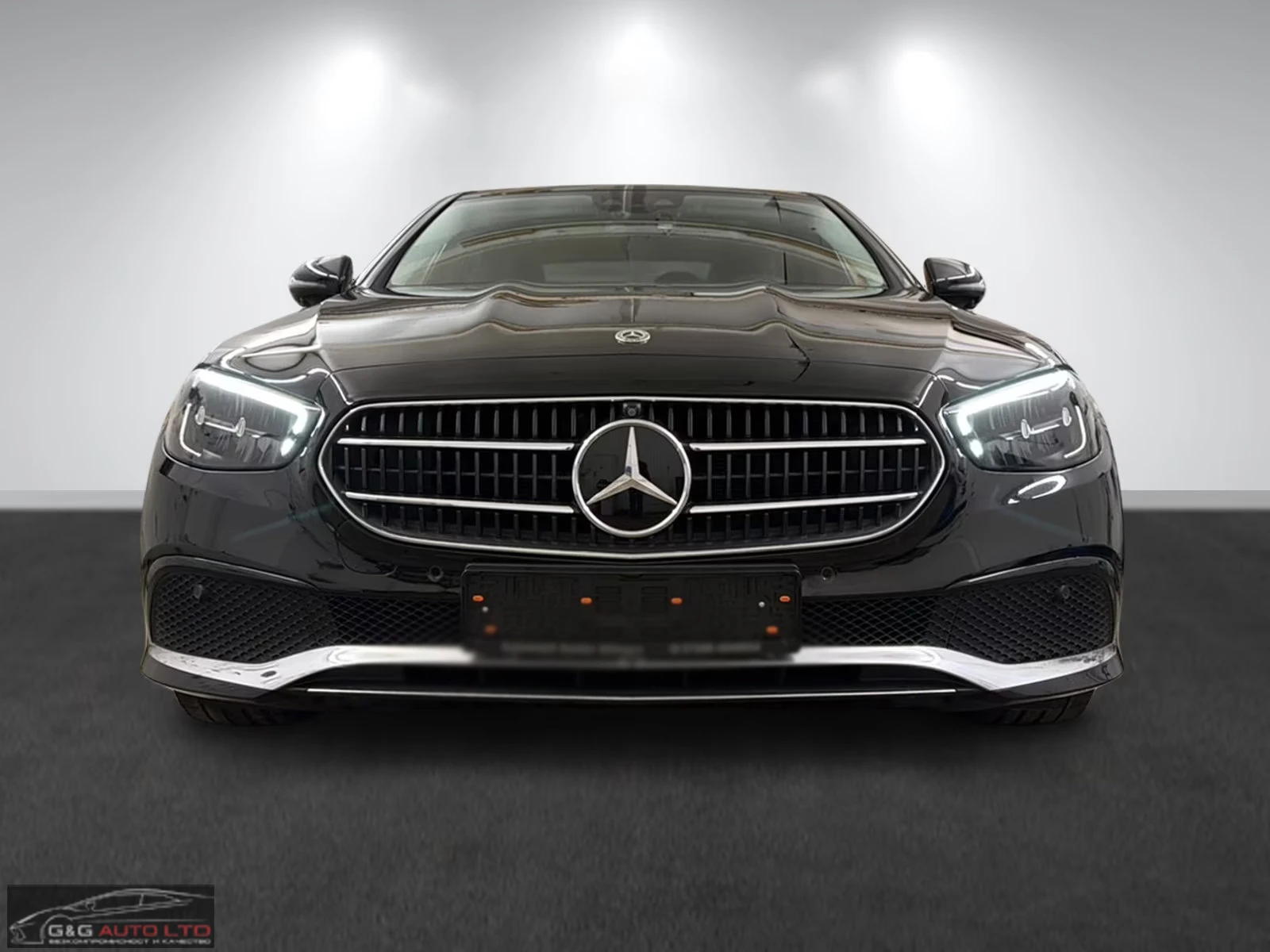 Mercedes-Benz E 220 d/AVANTGARDE/194HP/PANO/360/MEMO/AHK/LED/925g, снимка 2 - Автомобили и джипове - 53834153