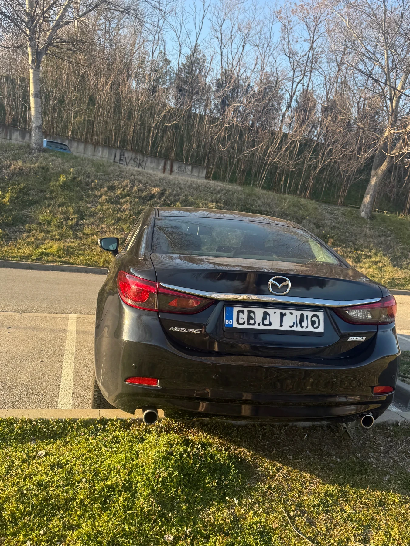 Mazda 6