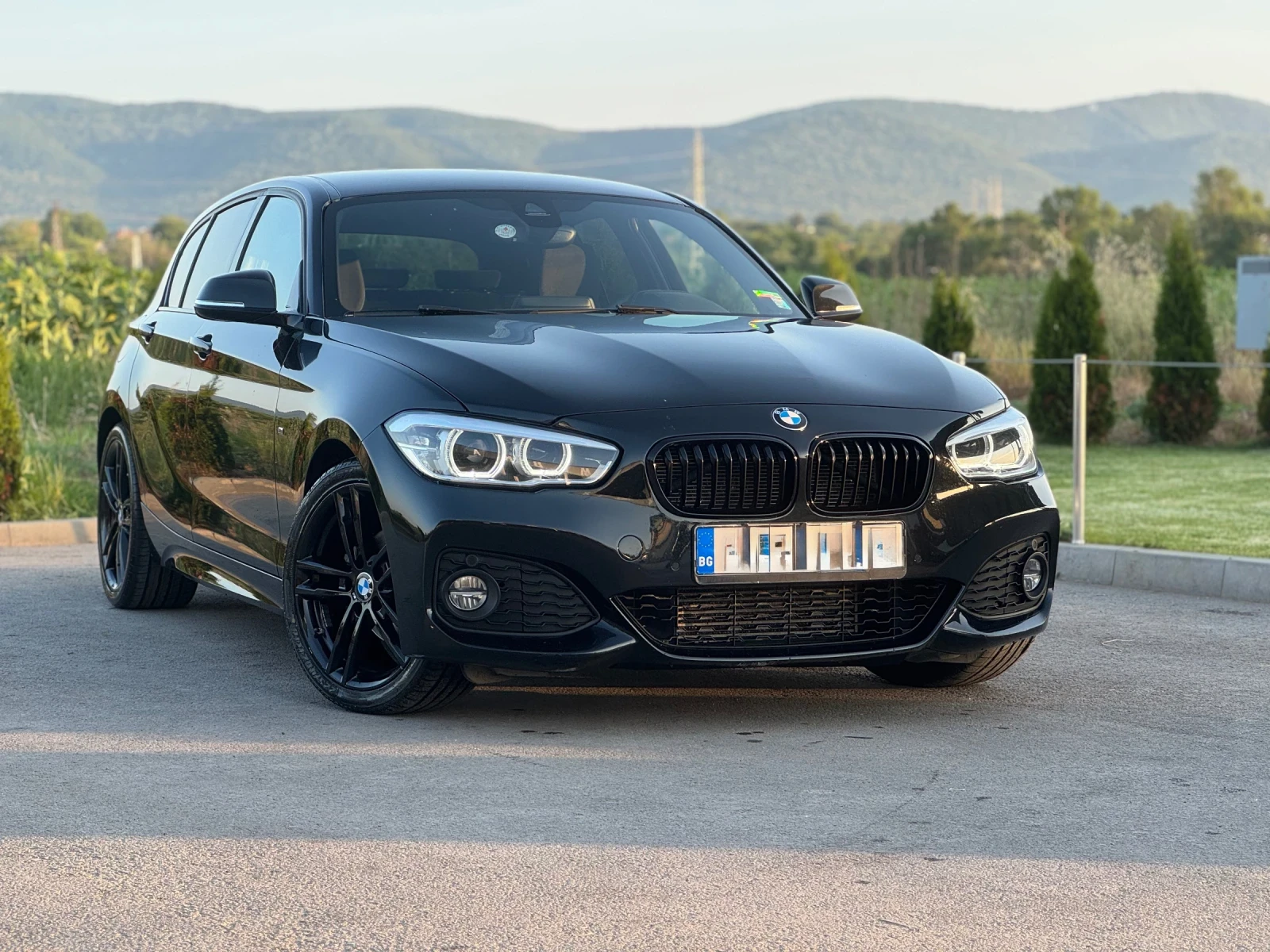 BMW 118 D M-Package Shadow Line | Auto.bg — изображение 1
