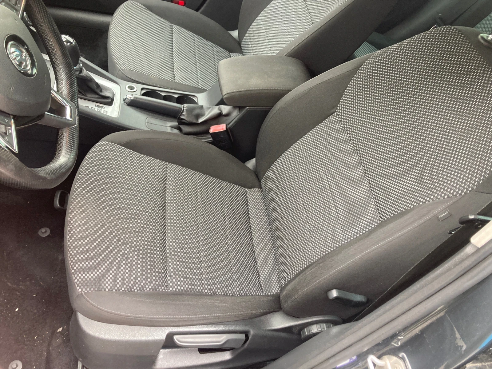 Skoda Octavia 1, 6TDI-110ps/2016/автоматик, снимка 10 - Автомобили и джипове - 54391948