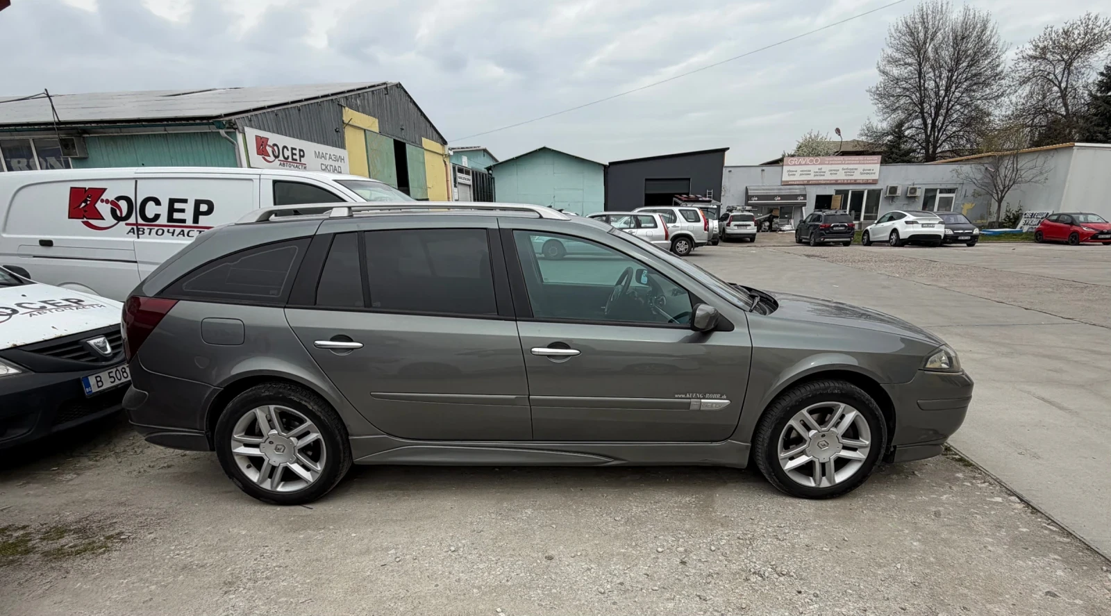 Renault Laguna 2.0 Газ, снимка 3 - Автомобили и джипове - 54559314