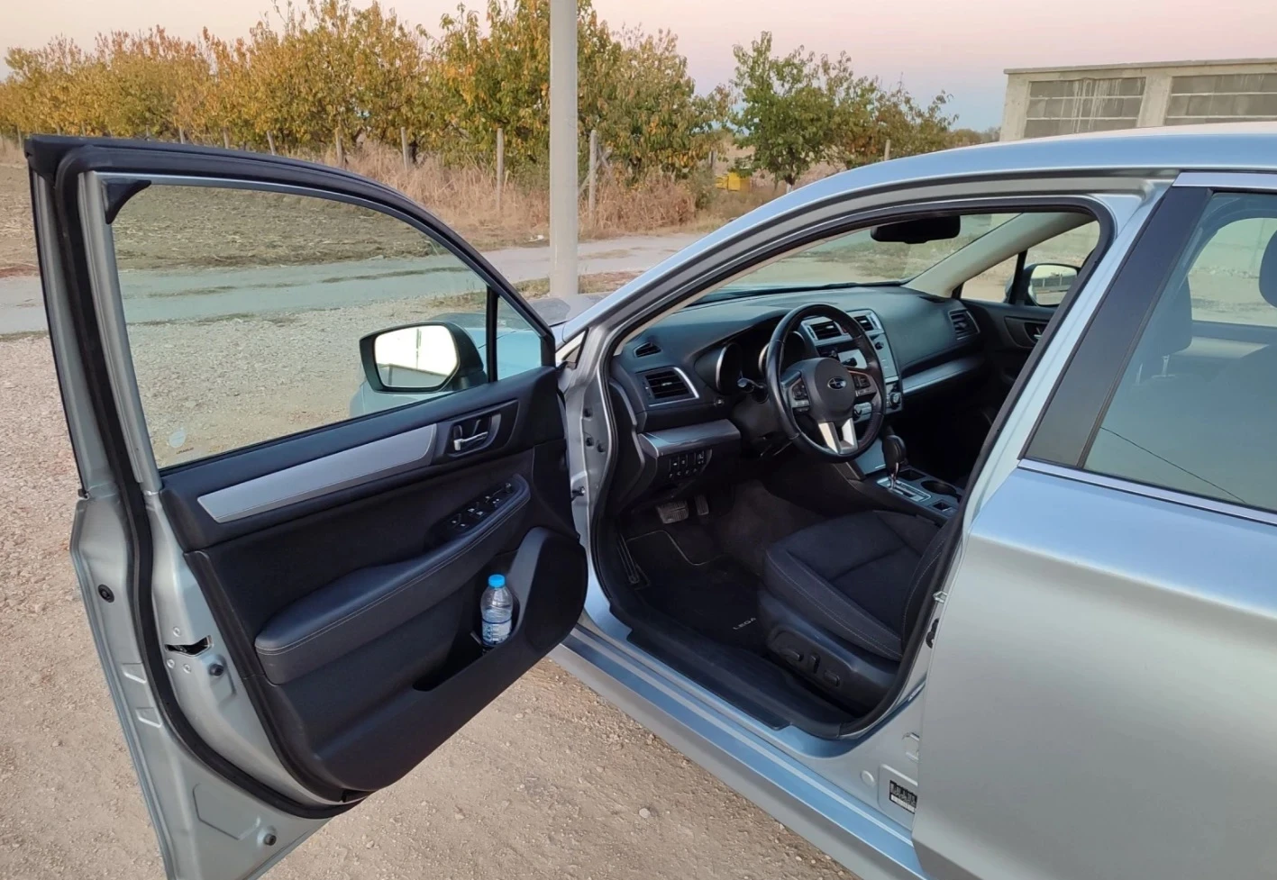 Subaru Legacy 2.5 Premium AWD, снимка 5 - Автомобили и джипове - 54623053
