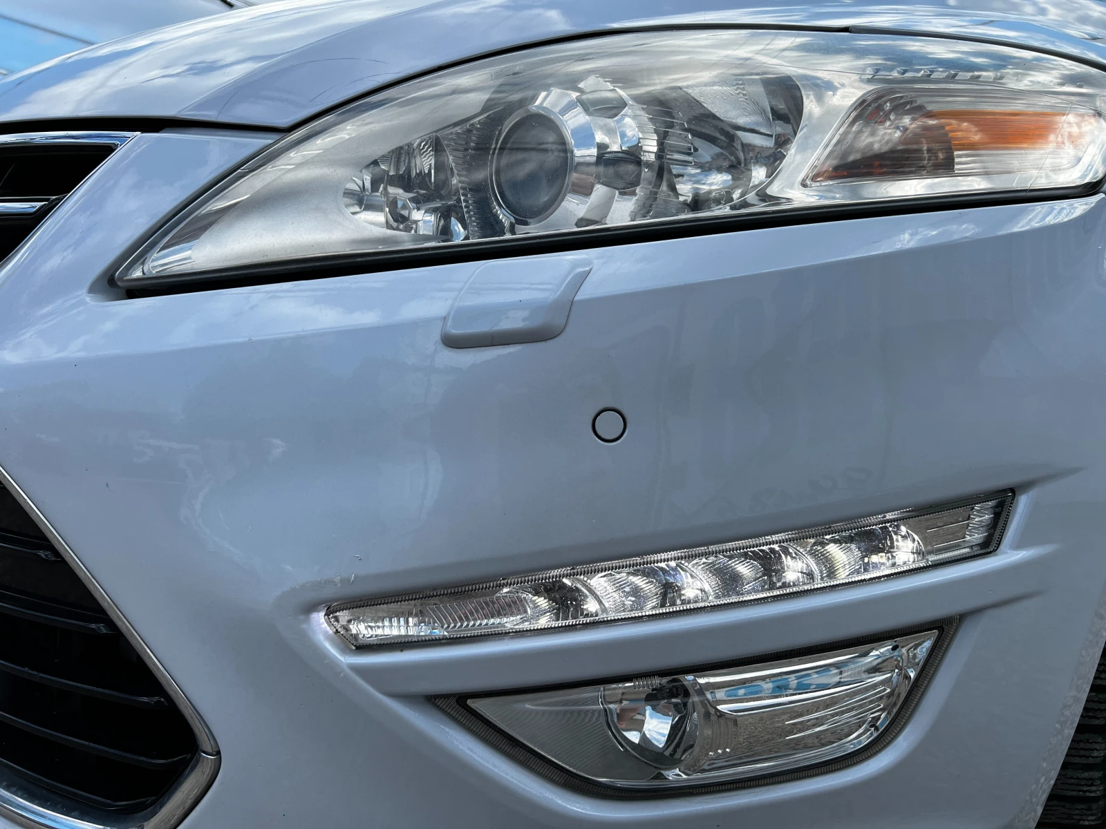 Ford Mondeo 2.0TDCI AUT/NAVI/EURO-5, снимка 16 - Автомобили и джипове - 54681372