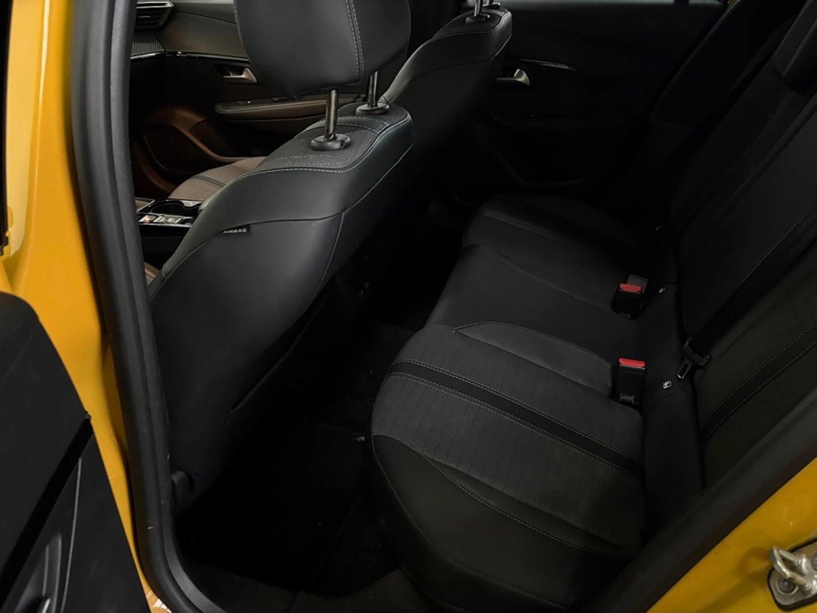 Peugeot 208 Allure, снимка 6 - Автомобили и джипове - 55486432