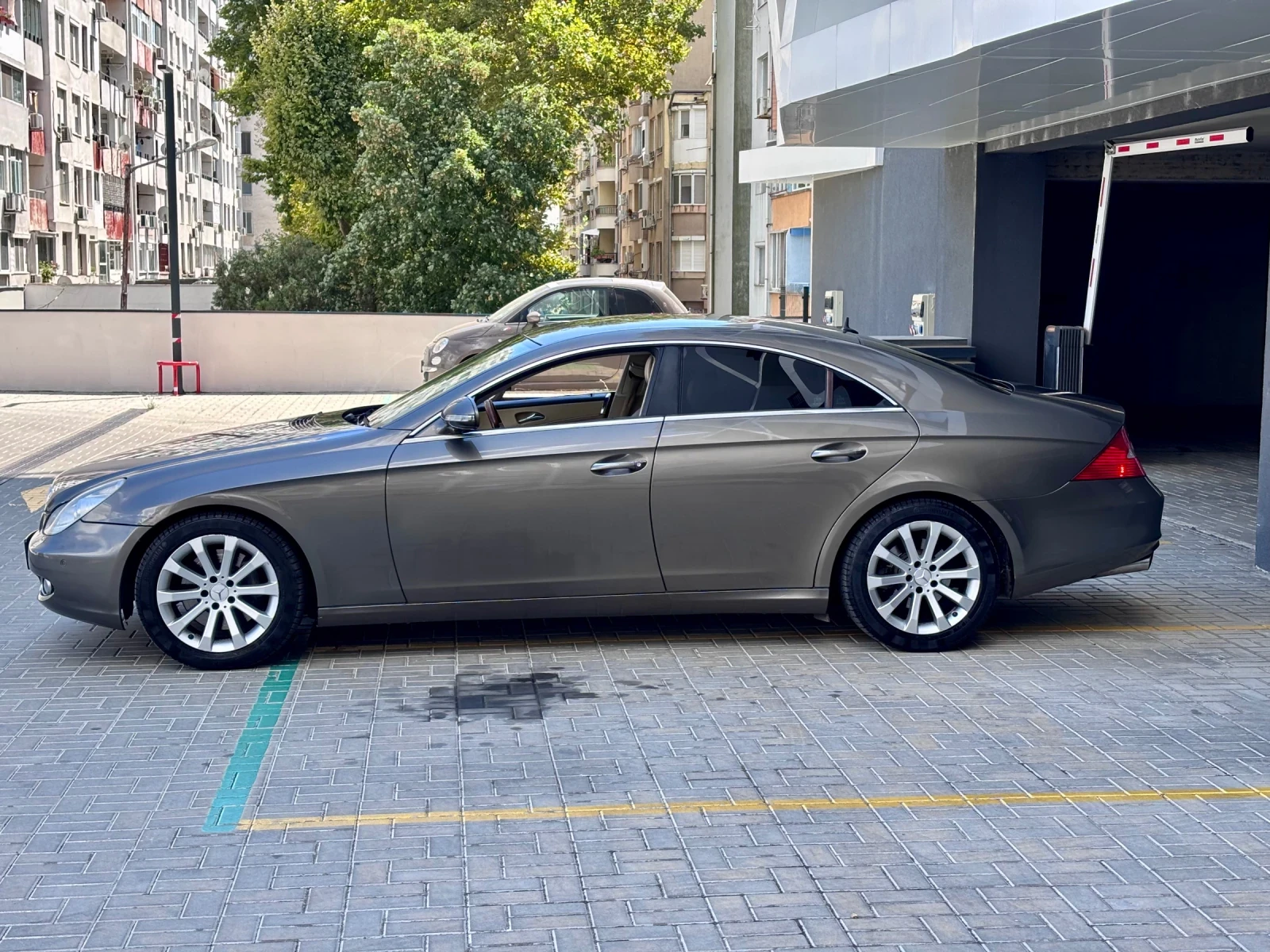Mercedes-Benz CLS 350i/LPG, снимка 4 - Автомобили и джипове - 55664617